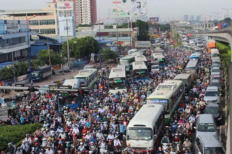 Giao thông luôn là yếu tố được khách hàng quan tâm khi mua căn hộ tại các thành phố lớn