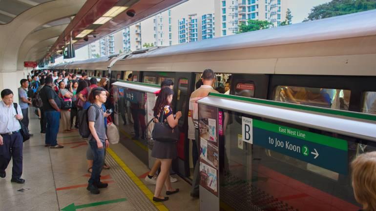 East-West Line (EWL): The Longest MRT Line in Singapore