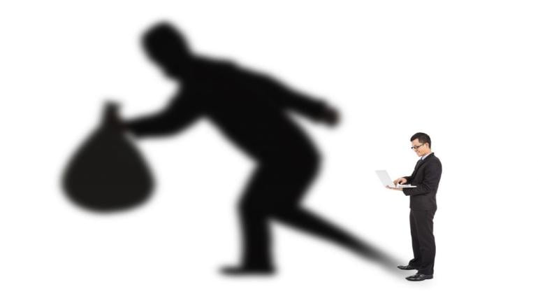 6 Ways To Spot A Fake Property Agent