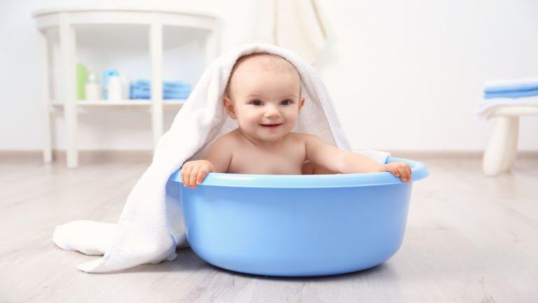 Tips Memilih Bak Mandi Bayi untuk Digunakan di Rumah