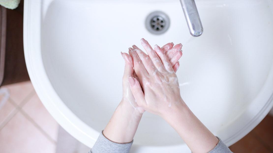 Hindari Penularan Virus, Tips Mencuci Tangan dan Alat Pembersih yang Diperlukan