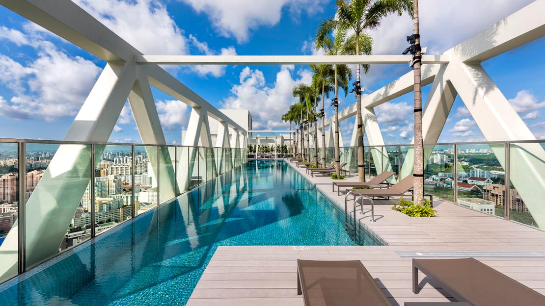 8 Stunning Condo Pools You'll Want To Swim In (Updated: 2020)