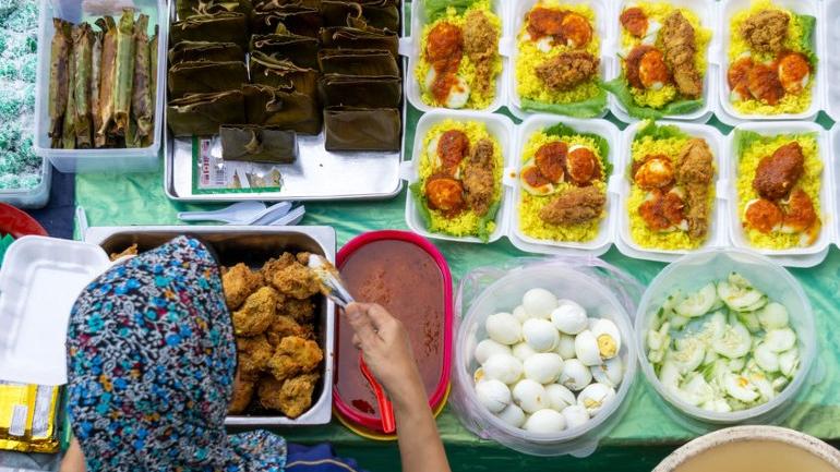 14 Bazar Ramadhan 2022 Terbaik di Malaysia!