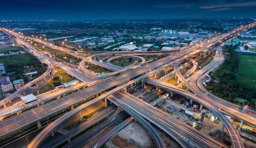 BTS บางนา (E13) อีกหนึ่งทำเลทองที่มีปัจจัยครบครันต่อการอยู่อาศัย