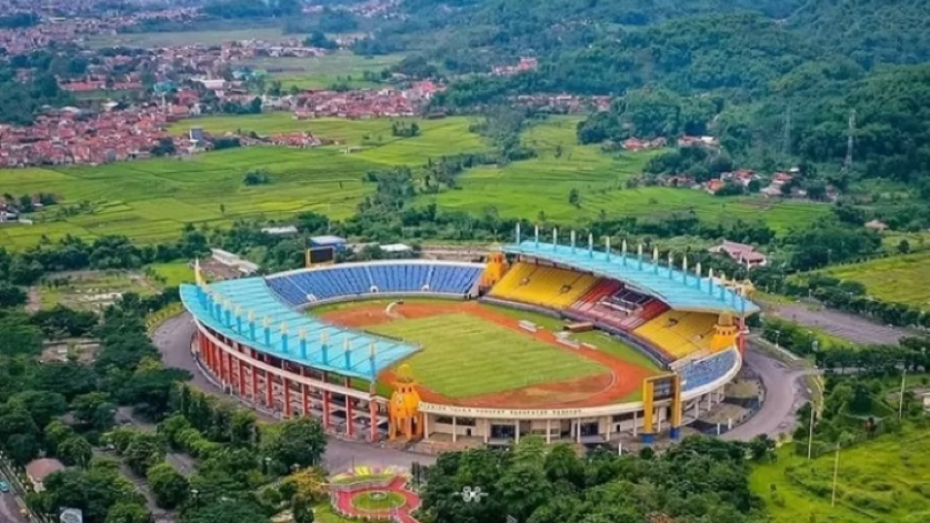 Stadion Si Jalak Harupat yang Bersolek Makin Berkilat