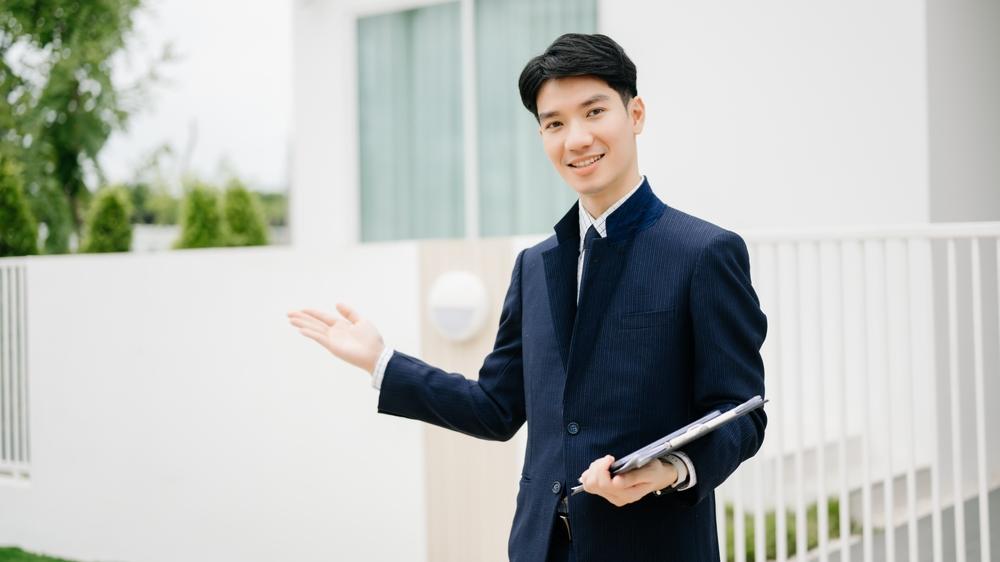 Working with the right agent