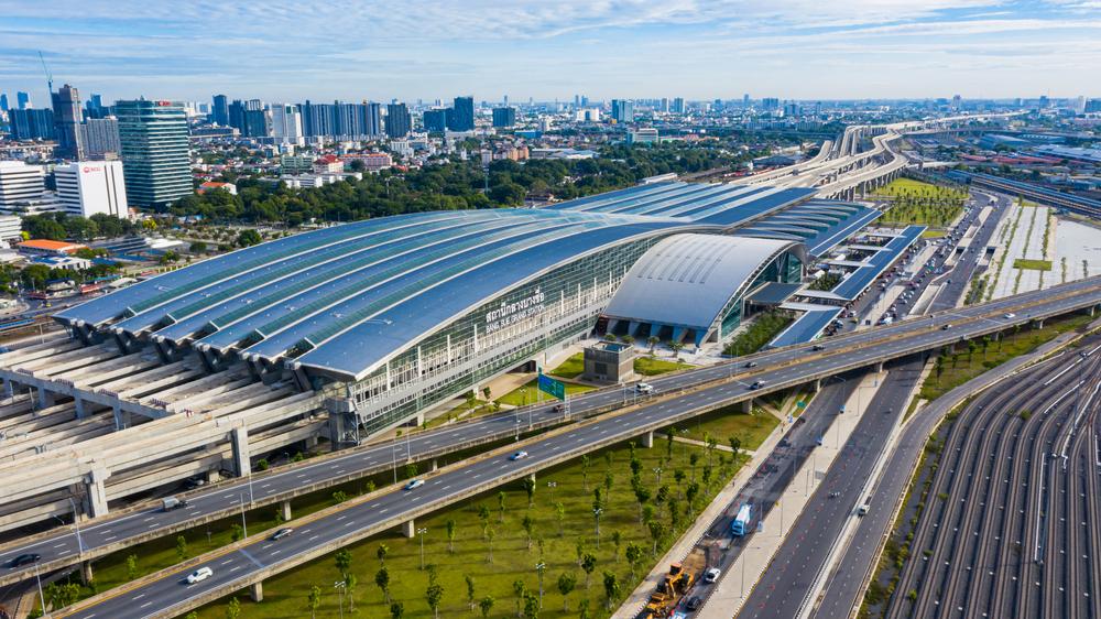 สถานีกลางบางซื่อหรือกรุงเทพอภิวัฒน์ สถานีรถไฟใหญ่อันดับ 1 ในอาเซียน