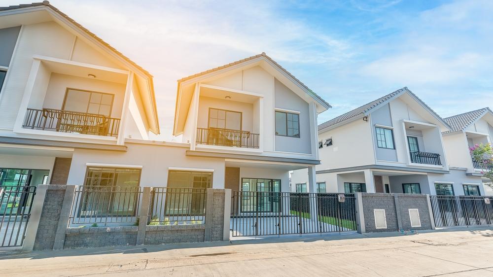 บ้านแฝด บางนา 10 เหตุผลที่ทำไมถึงน่าอยู่ พร้อมโครงการแนะนำ