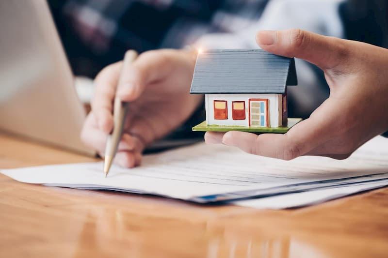 Khi xin giấy phép xây dựng nhà ở, chủ nhà cần phải đóng lệ phí theo quy định