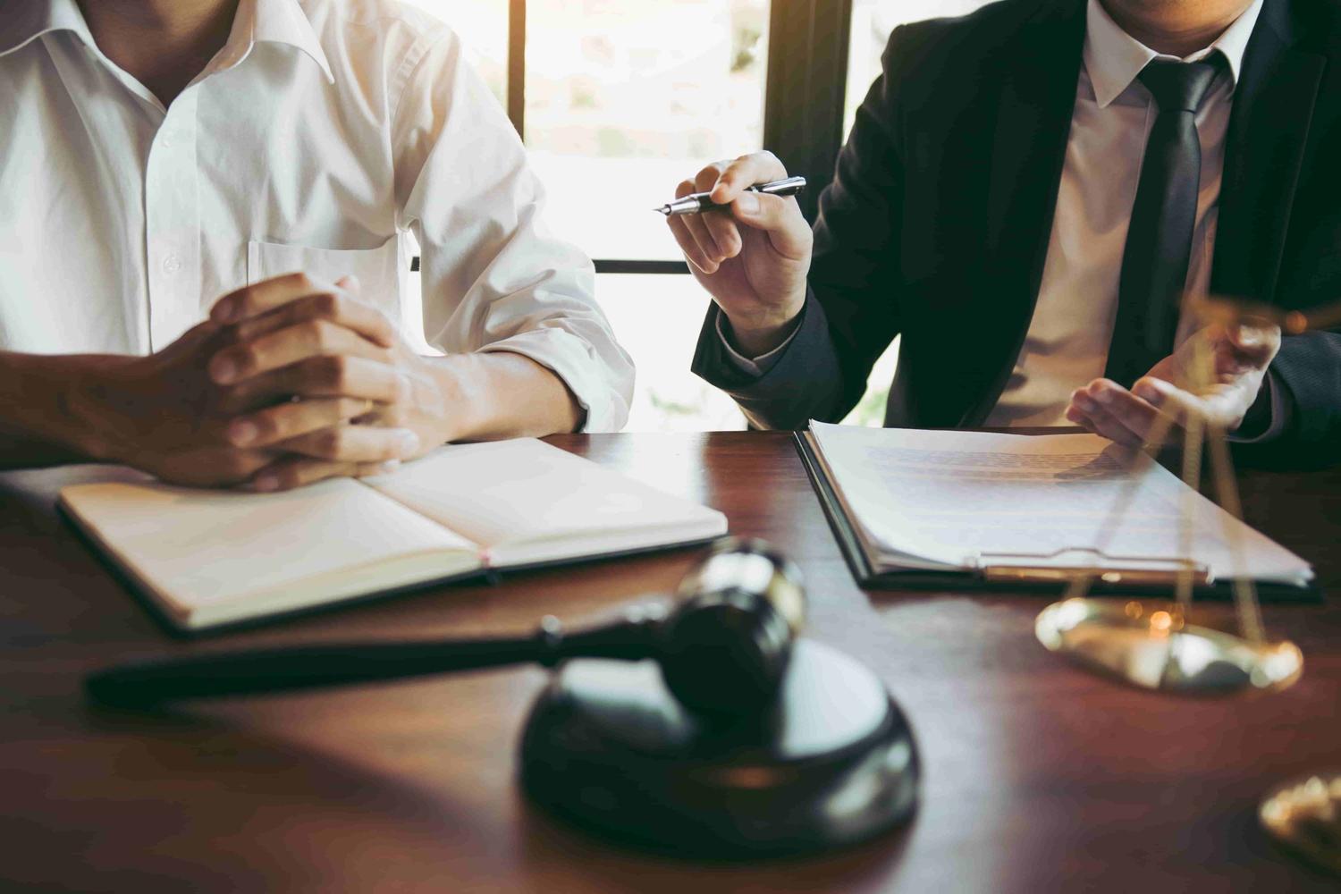 Nhờ chuyên gia đã qua đào tạo tư vấn trước khi đưa ra quyết định về bất động sản