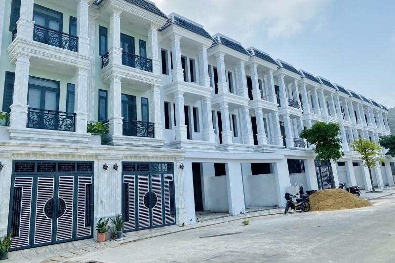 Dự án Hoàng Nam 5 bao gồm 74 căn nhà phố liền kề và Shophouse