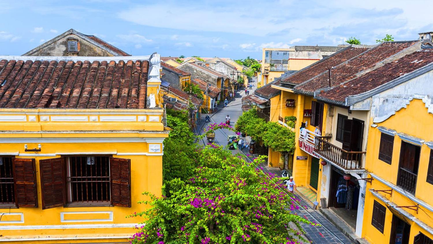 Phố cổ Hội An (Quảng Nam) là điểm đến thu hút rất đông khách du lịch.