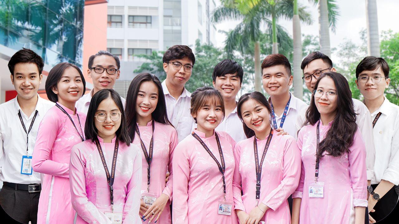 Sinh viên Đại học Tôn Đức Thắng