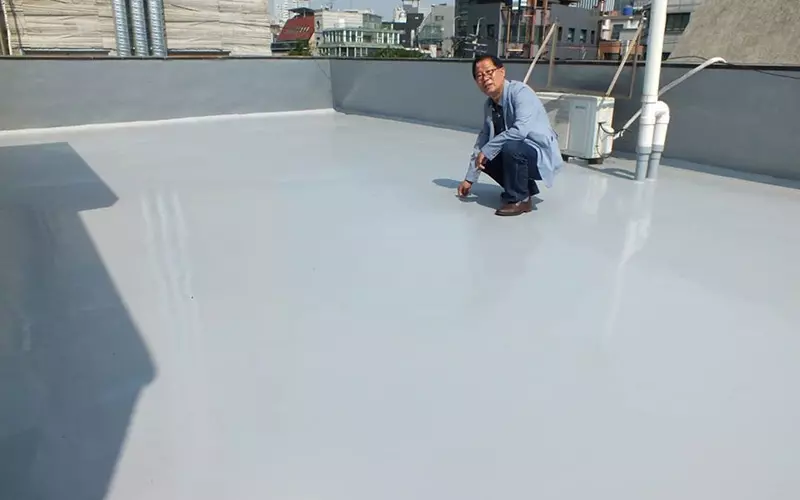 Chống thấm sân thượng bằng sơn Epoxy
