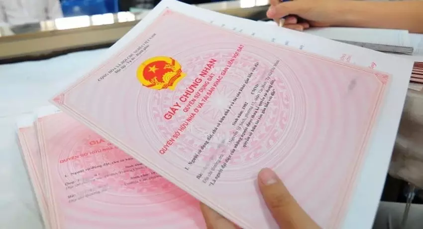 Cha mẹ tặng cho nhà con cái theo quy định pháp luật