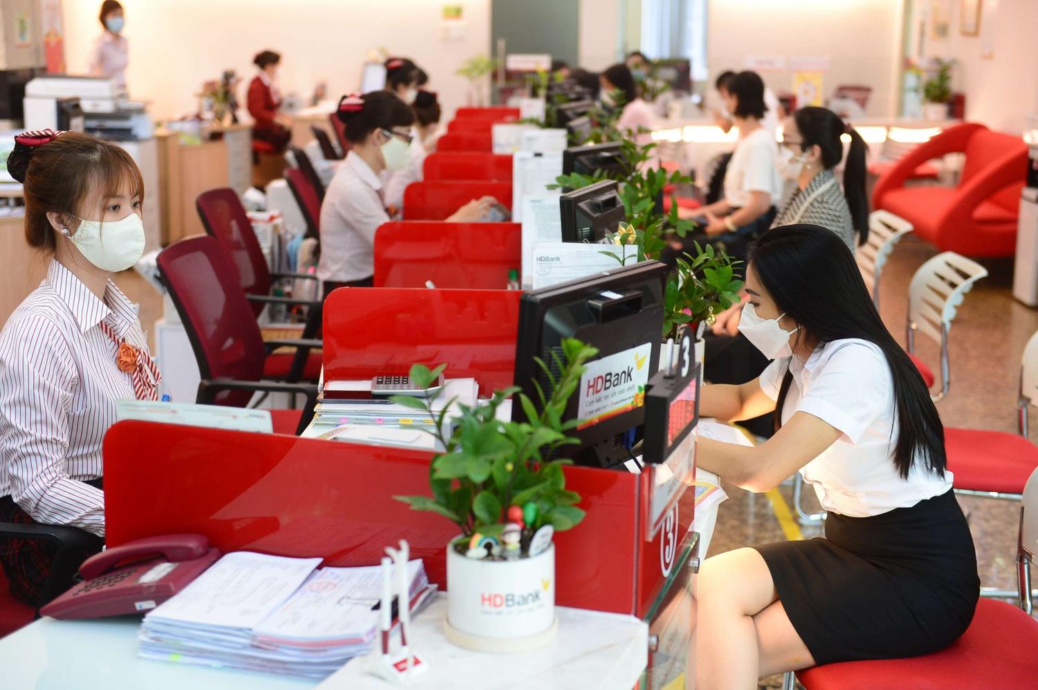 Thái độ phục vụ của nhân viên thể hiện mức độ uy tín của thương hiệu