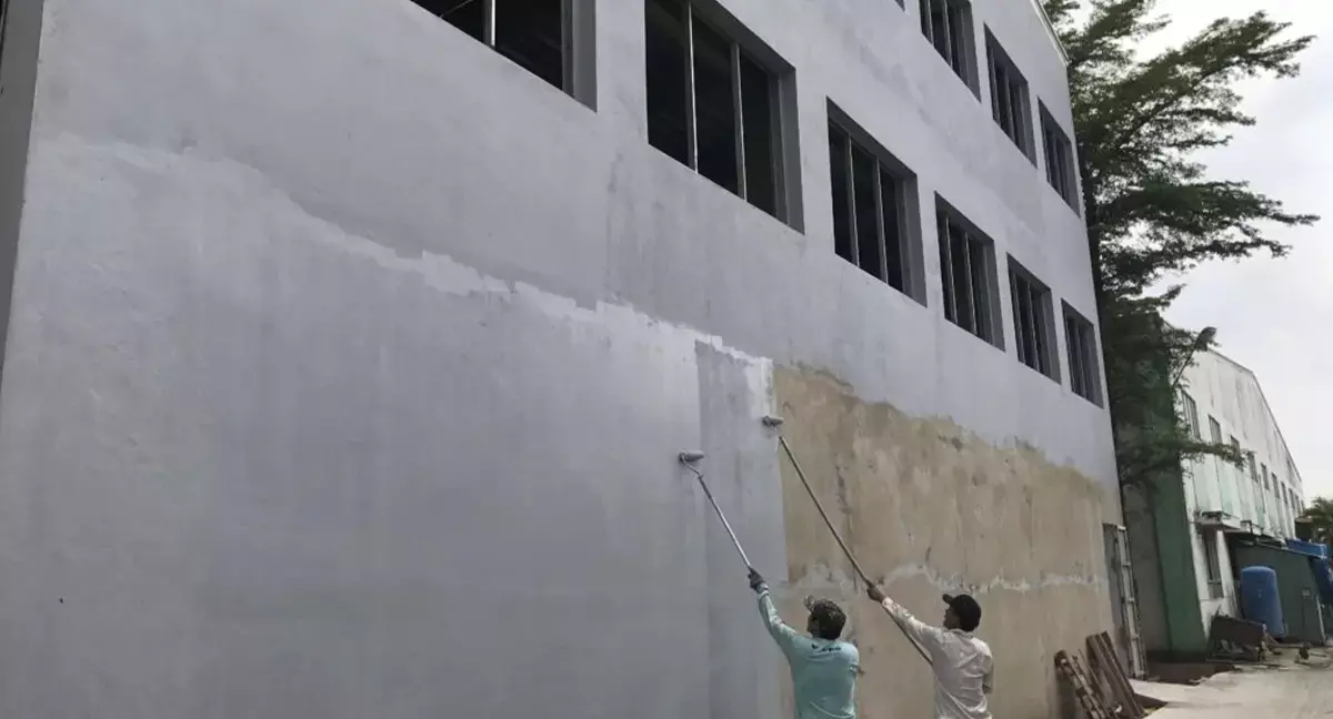 Giá chống thấm tường nhà theo từng loại nguyên liệu