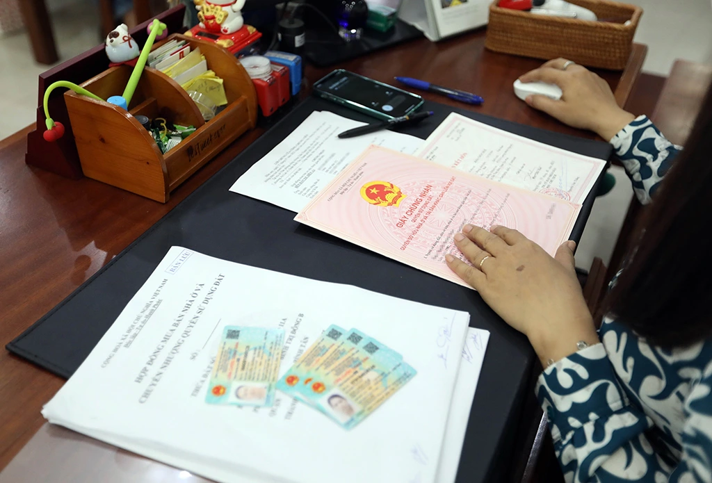Cần chuẩn bị đầy đủ các loại giấy tờ cần thiết khi đi công chứng