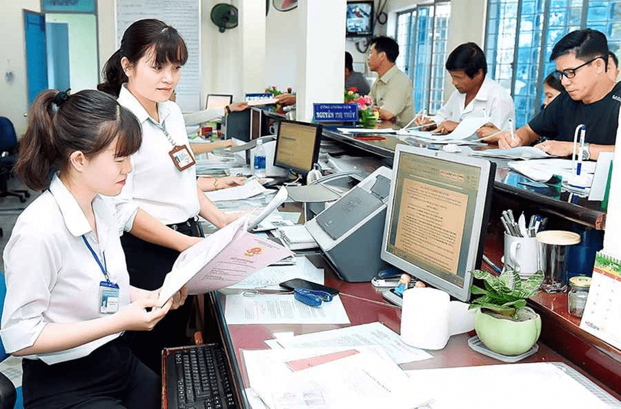 Thời gian làm việc của VPCC tỉnh Bình Dương. 