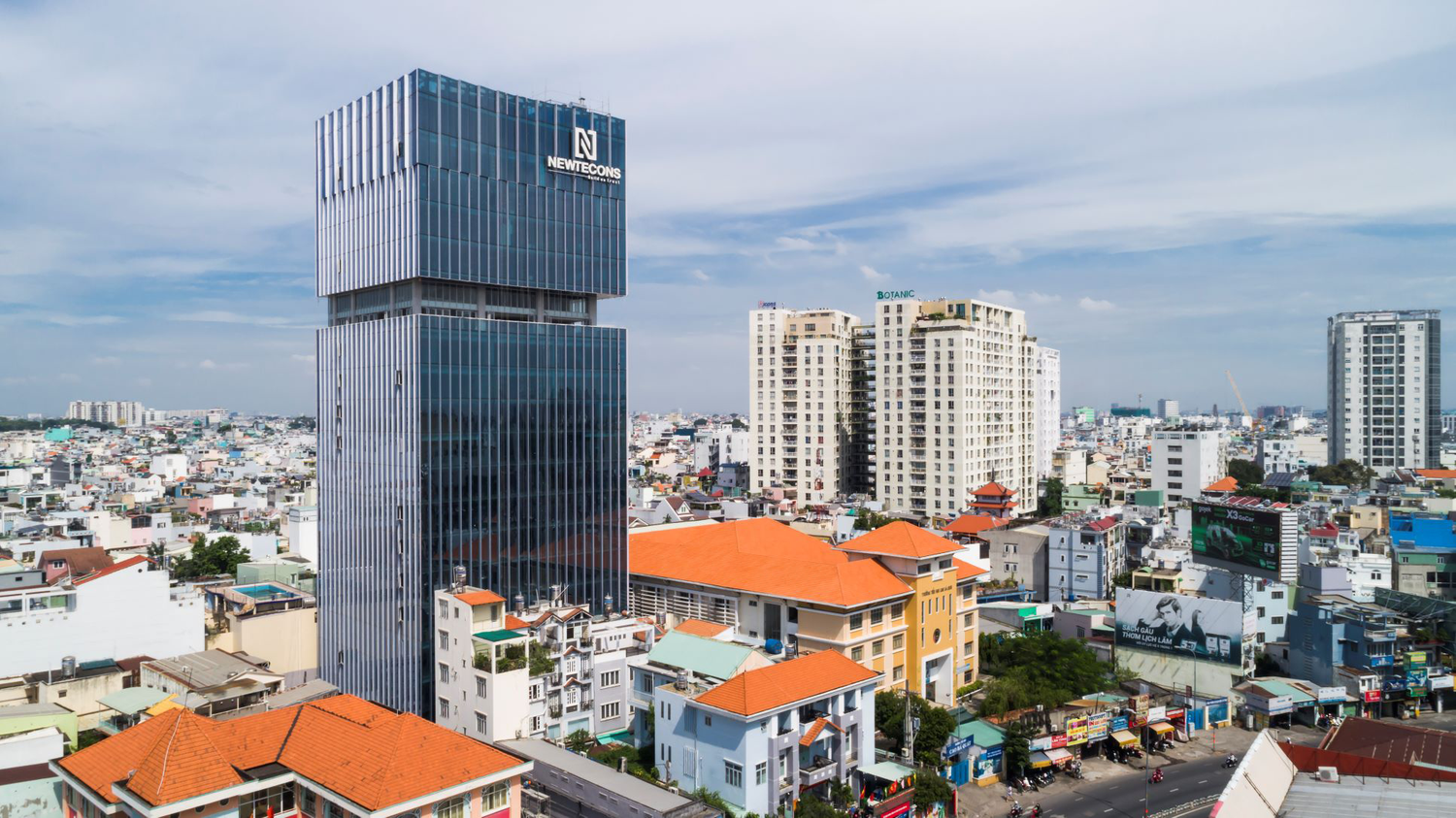 Tòa nhà Newtecons Tower là sản phẩm nổi bật của chủ đầu tư Newtecons uy tín
