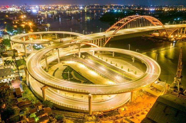Hải Phòng là thành phố trung tâm của vùng duyên hải Bắc Bộ