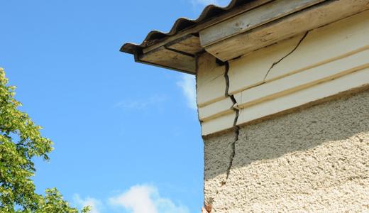 What to know about land and soil foundation before buying/building a house?