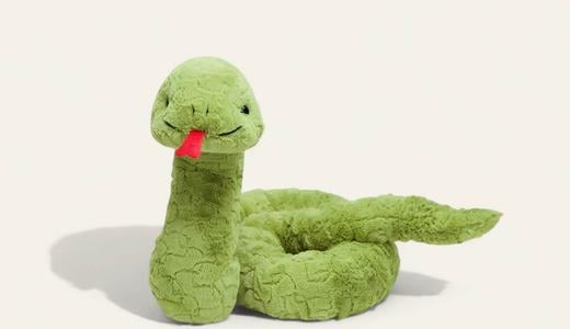 งูเขียว อันตรายไหม มีกี่ชนิด มีพิษไหม และควรรับมืออย่างไร