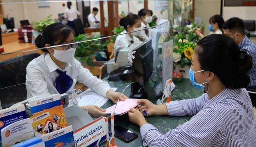 Từ 1/8, Mua Nhà Bắt Buộc Phải Qua Ngân Hàng