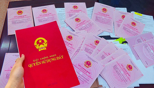 Hướng Dẫn Chi Tiết Thủ Tục Đổi Sổ Đỏ Cũ Sang Sổ Mới 2025