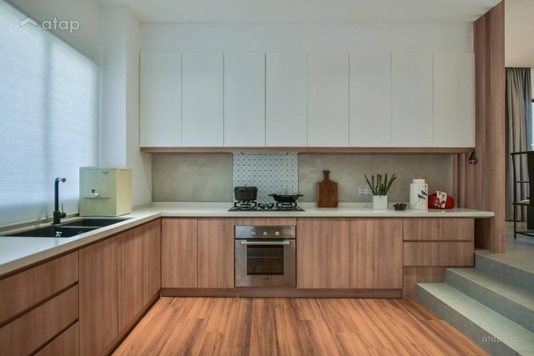 minimalist kitchen design with wooden kitchen cabinet