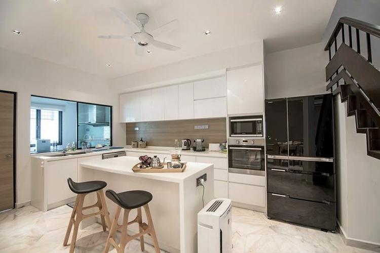 kitchen-island-family