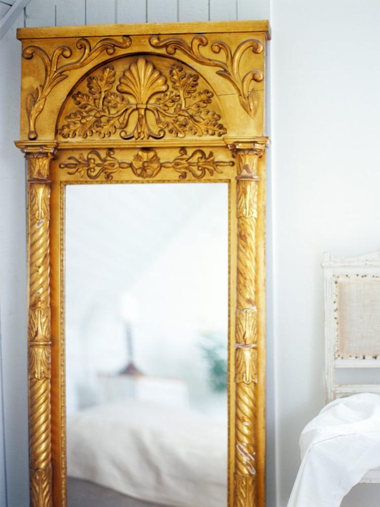 how-to-use-mirrors-to-create-more-space-at-home-iproperty-my