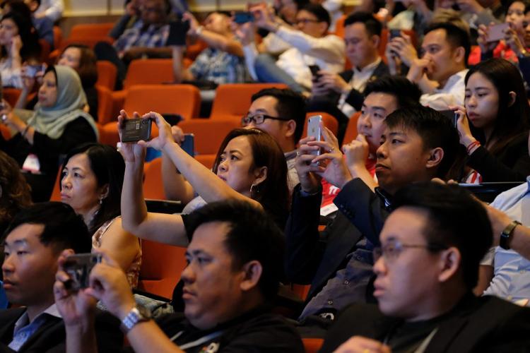 REAConnect-audience