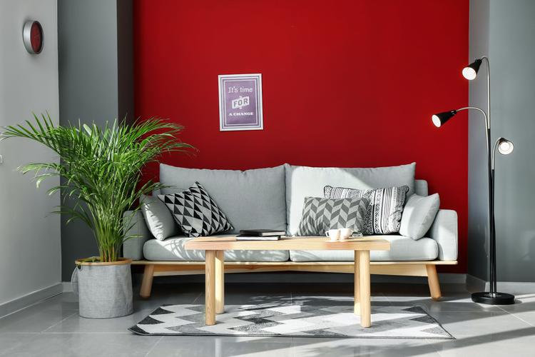 The worst colours for small rooms - red