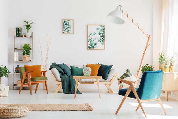 The top 8 best paint colours for small rooms - off white