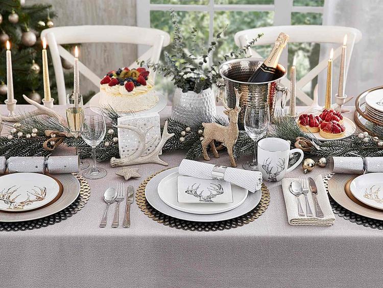 Christmas-table