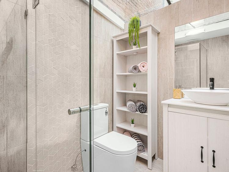 muted-bathroom-design