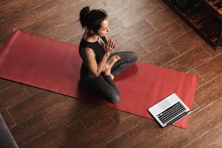 online-yoga-class-fmco-things-to-do