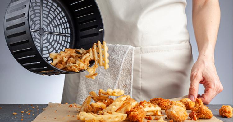 What are the disadvantages of an air fryer?