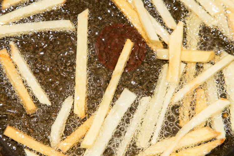 Stop dealing with the mess every time you use your air-fryer and grab –