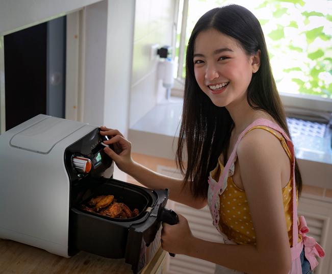 最佳尺寸(最小) Tefal Fry Delight Air Fryer (FX1000)
