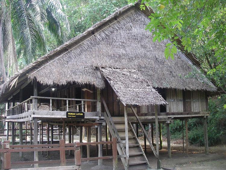 A traditional house of the Lotud Dusun subgroup (an ethnic subgroup of Kadazan-Dusun)