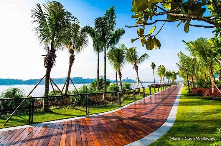 Marina Cove Walkway at R&F Princess Cove
