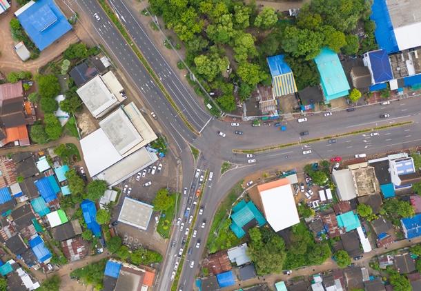 ซื้อบ้านตามทางแยกดีไหม ถ้าอยู่ตรงทางสามแพร่ง