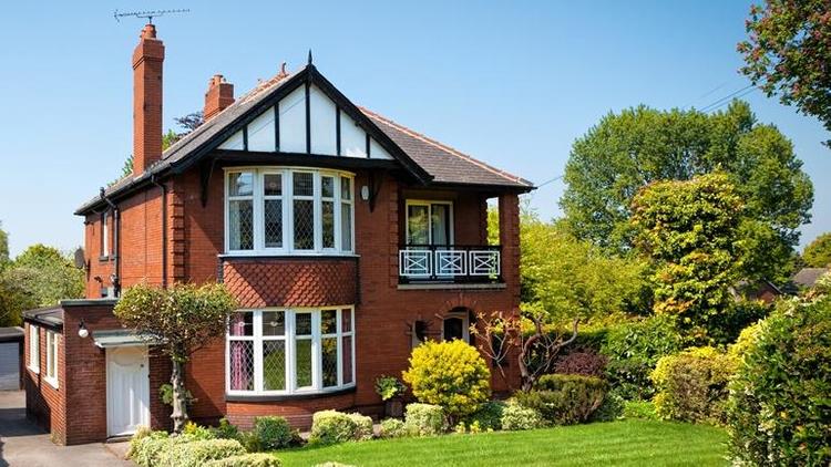 แบบบ้านสวย ๆ สไตล์ British ที่อยู่อาศัยชิค ๆ สำหรับครอบครัวยุคใหม่