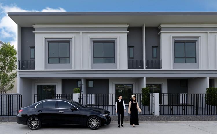 บริทาเนีย เมกะทาวน์-บางนา (Britania Mega Town-Bangna)