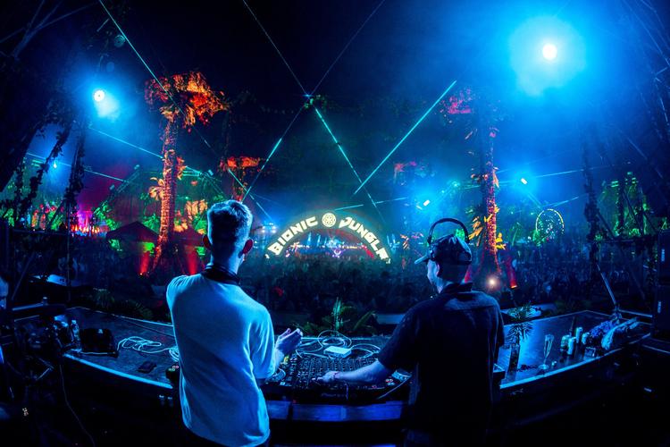 ร่มโพธิ์ พร็อพเพอร์ตี้ เปิดแลนด์มาร์กใหม่ Binary Beach ใน EDC Thailand 2026