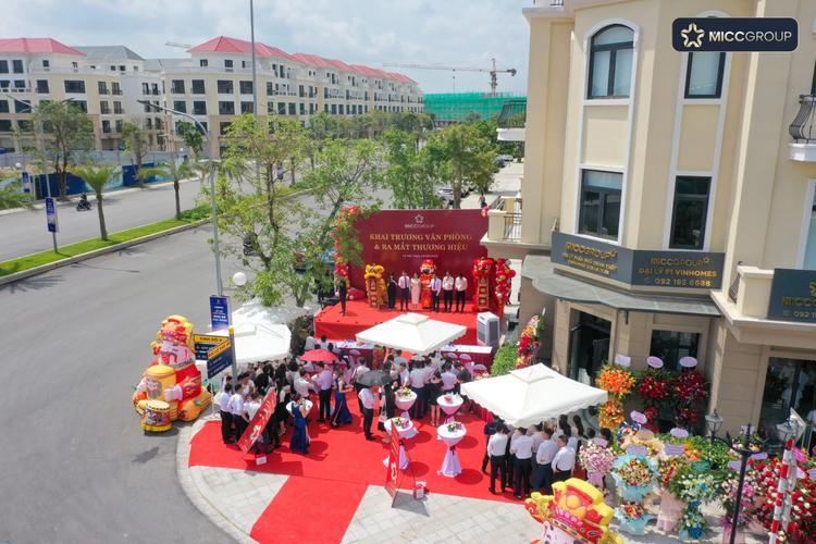 Buổi lễ khai trương văn phòng MICC Group tại 82 ĐLSH - Vinhomes Ocean Park 2 