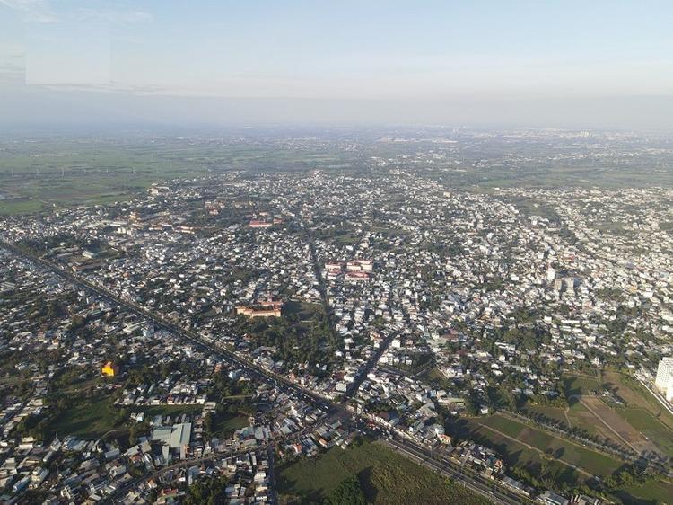 Hình ảnh ngã tư Hóc Môn nhìn từ trên cao