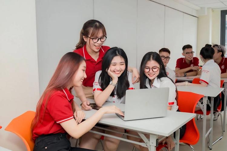 Điểm chuẩn Đại học Ngoại Thương 2024 đã được công bố ở 3 phương thức xét tuyển sớm, 2 phương thức còn lại sẽ công bố trước 17h ngày 19/8 (Ảnh: Báo Giáo Dục)